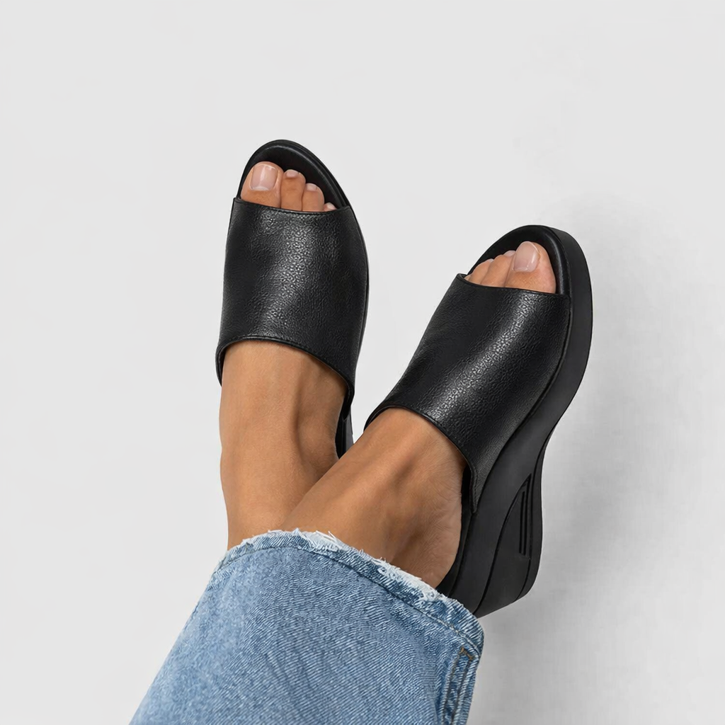 Sandales orthopédiques à enfiler à talon